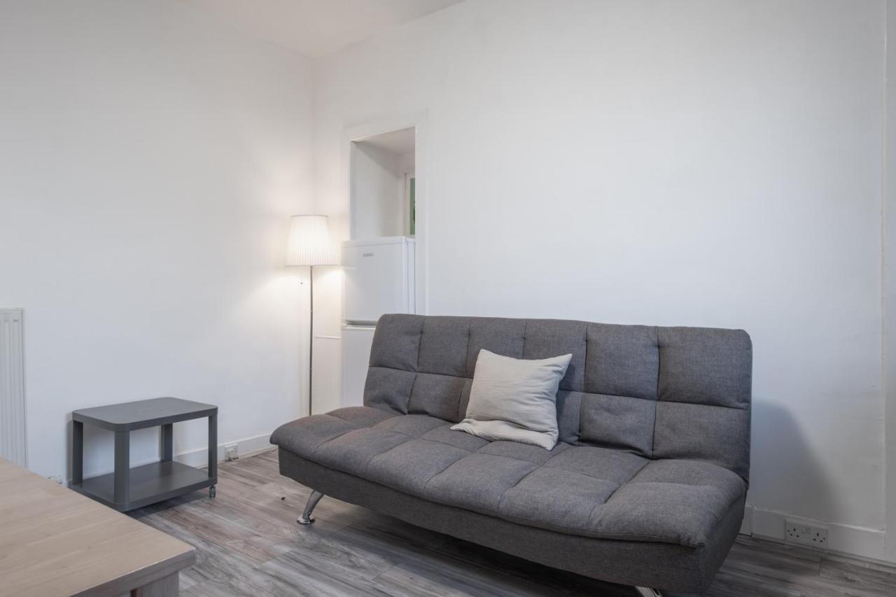 אברדין Hutch 2 Bed Apart מראה חיצוני תמונה
